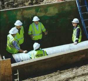 Enbridge pipeline integrity test crew